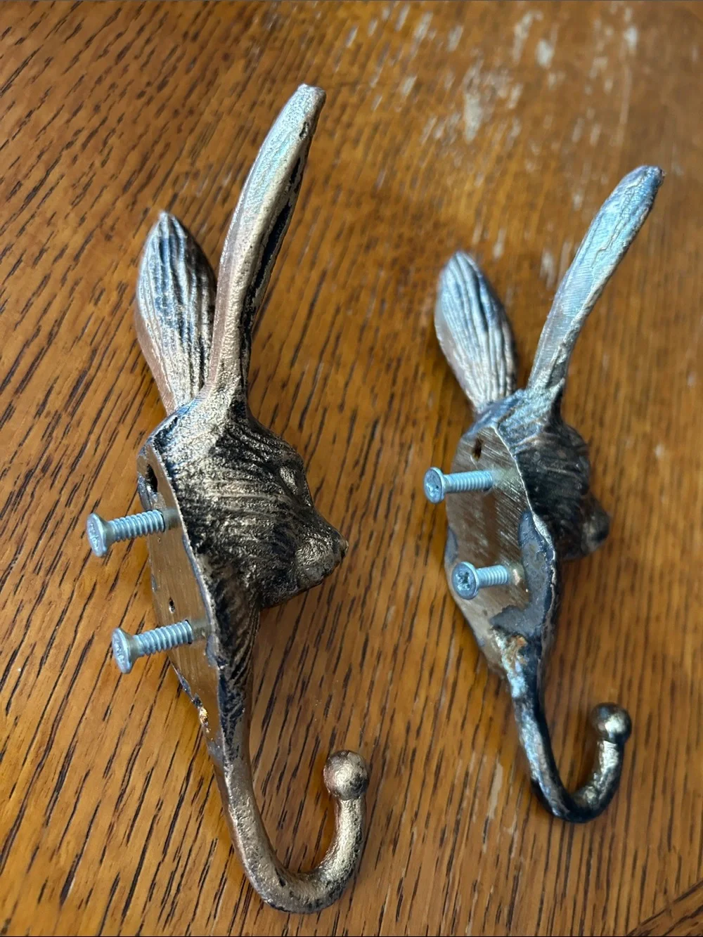 Whimsical Decorative Rabbit Head Wall Hooks - Antique Bronze